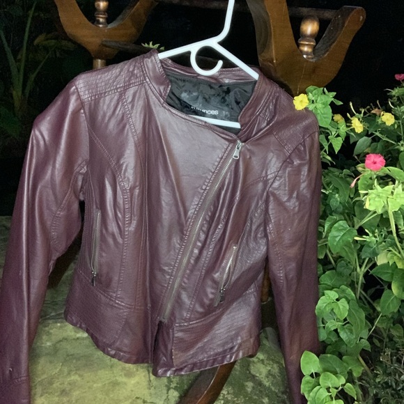 Maurices faux leather jacket - Picture 2 of 4